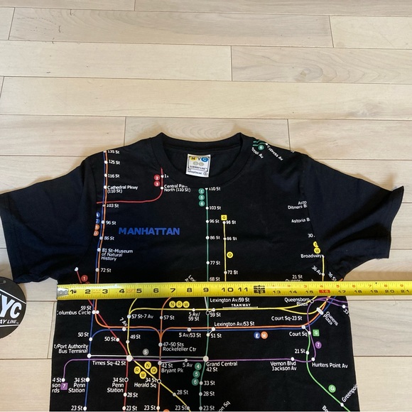 NYC Subway Line T-shirt New York City souvenir - Picture 3 of 12
